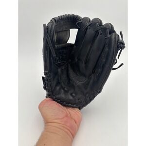 Easton Baseball Glove Youth 11.5 Black Good BMX115B Leather Basket Web RHT